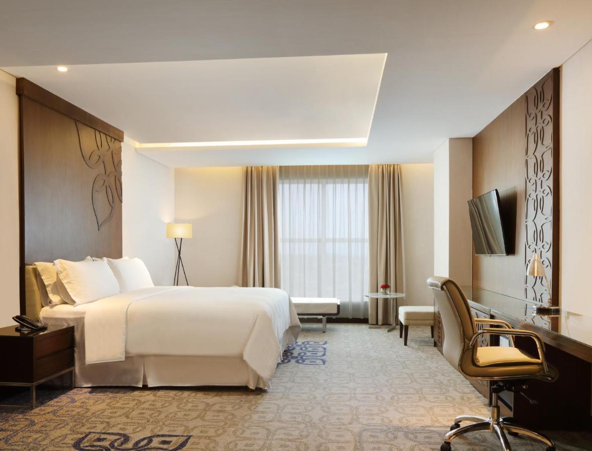 Four Points By Sheraton Makassar Ngoại thất bức ảnh