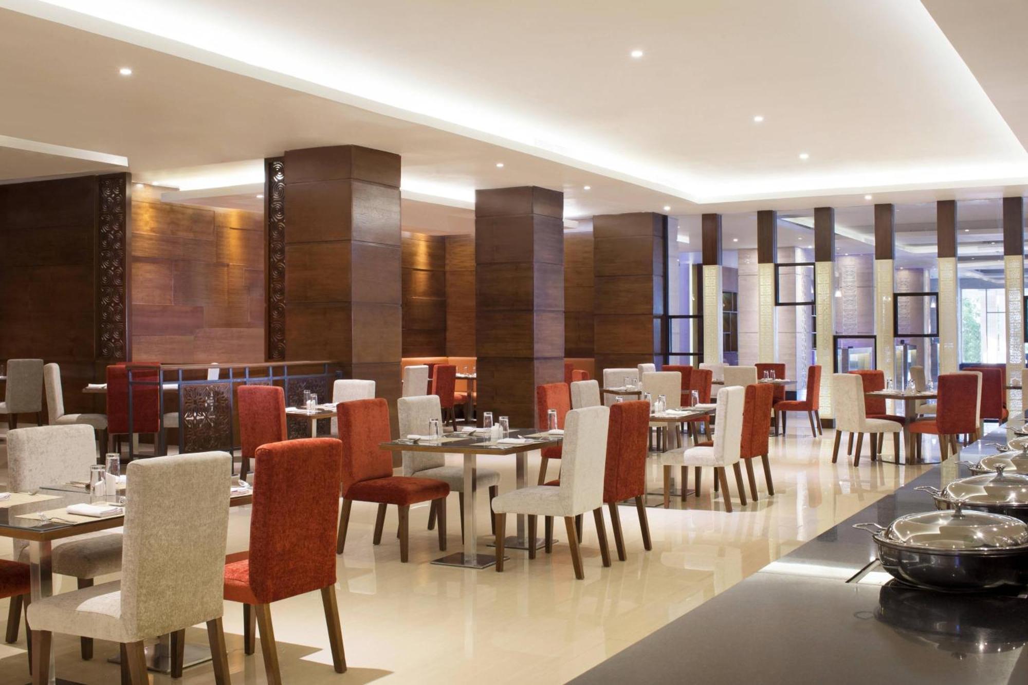 Four Points By Sheraton Makassar Ngoại thất bức ảnh