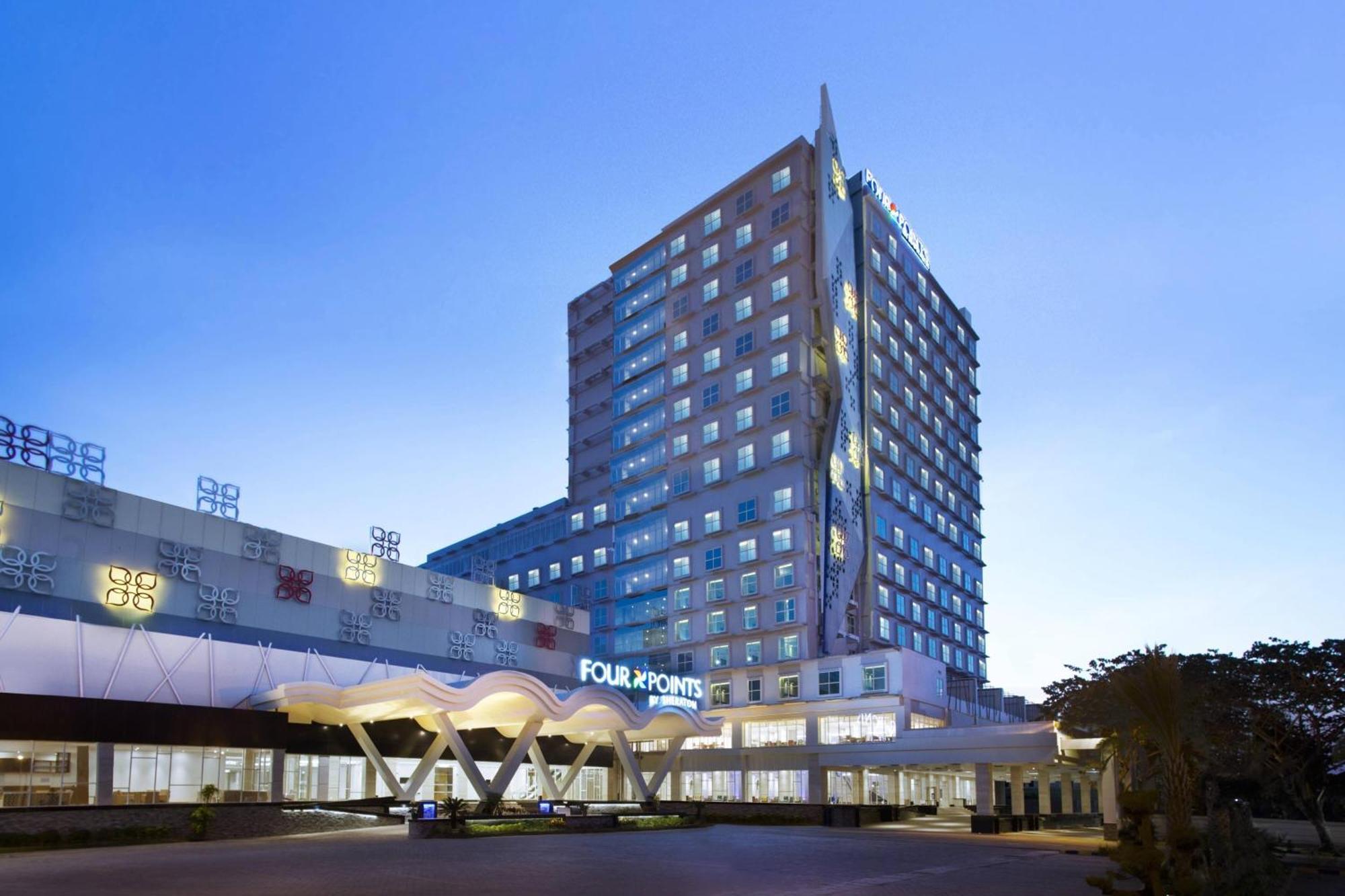 Four Points By Sheraton Makassar Ngoại thất bức ảnh